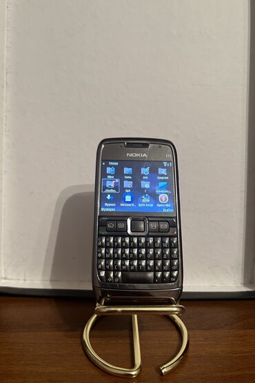nokia e71: Nokia E71, 4 ГБ, цвет - Золотой, Гарантия, Кнопочный, Рассрочка