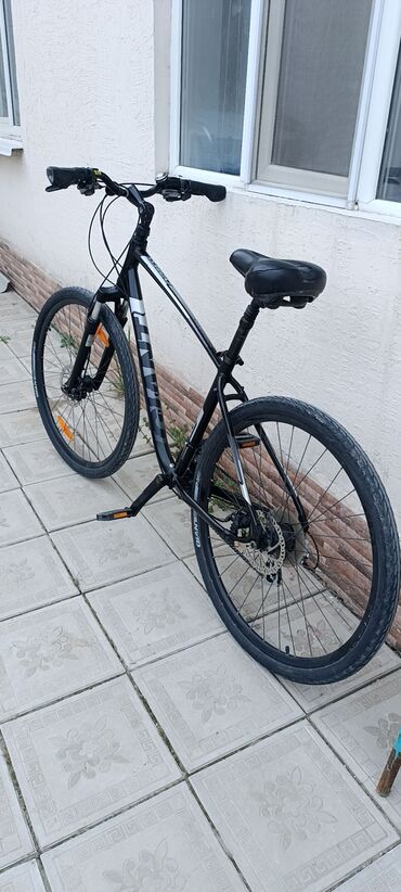 велосипед фирменный: Giant Cupress Городской велосипед Рама алюминий (М) размер Диаметр