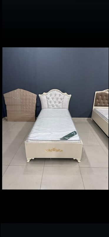 Dolablar: Təknəfərlik çarpayı, Bazasız, Matras ilə, Siyirməsiz