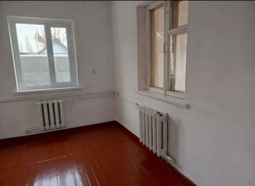 сдаю дом аламединский рынок: Дом, 74 м², 5 комнат, Собственник, Косметический ремонт