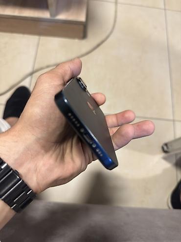iphone 16 baki: IPhone 16, 128 GB, Black Titanium, Simsiz şarj, Face ID — 2