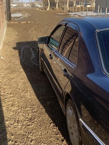Продажа авто: Mercedes-Benz E-Class: 1998 г., 2.4 л, Механика, Бензин, Седан — 4
