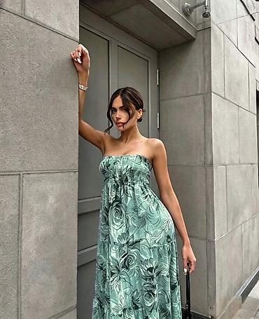 baletanke walkmaxx: Letnja maxi haljina bez bretela sa cvetnim printom
2150 din — 8