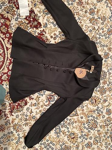 Жакет женский SK Brand, размер 42 - Цвет: черный - Крой: приталенный at lalafo.kg Жакет женский SK Brand, размер 42 - Цвет: черный - Крой: приталенный