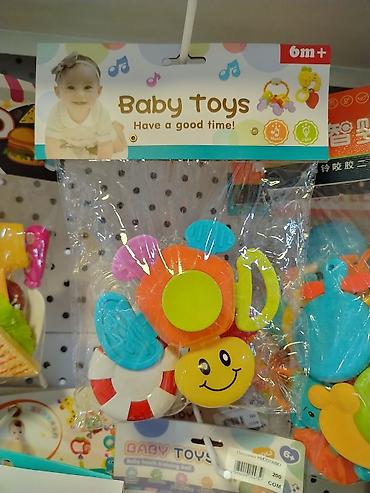 детские погремушки: Набор погремушек Baby Toys (6m+) - Яркие пластиковые погремушки для — 1