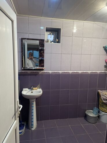 Həyət evləri və villaların satışı: 5 otaqlı, 139 kv. m, Kredit yoxdur, Orta təmir -da lalafo.az — 18 Həyət evləri və villaların satışı: 5 otaqlı, 139 kv. m, Kredit yoxdur, Orta təmir — 18