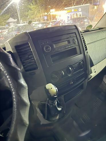 Жеңил жүк ташуучу унаа, Mercedes-Benz, 3 т, Колдонулган lalafo.kg да — 3 Жеңил жүк ташуучу унаа, Mercedes-Benz, 3 т, Колдонулган — 3