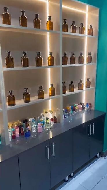 gumus bilerzik: Az işlənmiş polkadır, çox gözəlmkeyfiyyətli zövqlə yığılmış Parfumeria — 3