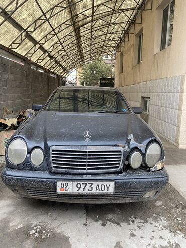 машина на автомате: Mercedes-Benz : 1996 г., 3.2 л, Автомат, Бензин, Седан