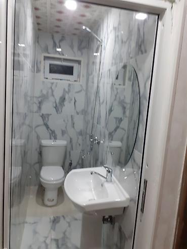 Uzunmüddətli kirayə mənzillər: Kirayə üçün 3 otaqlı - Plan: koridor, 1 otaq, mətbəx zonası və — 11