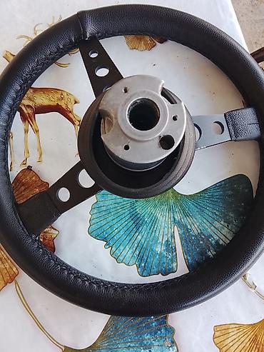 2 el motor fiyatları: Sükan çarxı – idman üslublu, 3 şüalı, universal - Material: qara dəri — 4