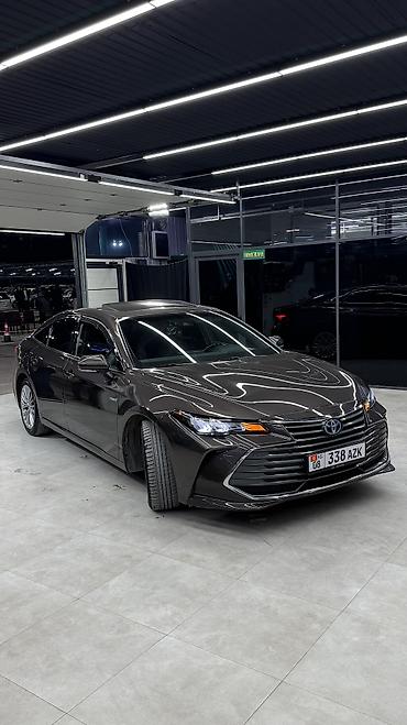 bmw ix3: Toyota Avalon: 2019 г., 2.5 л, Автомат, Гибрид, Седан — 2