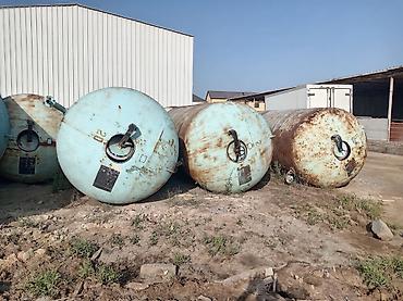 19 litre su: Sənaye üçün metal horizontal silindrik çənlər və dayaq karkasları — 1