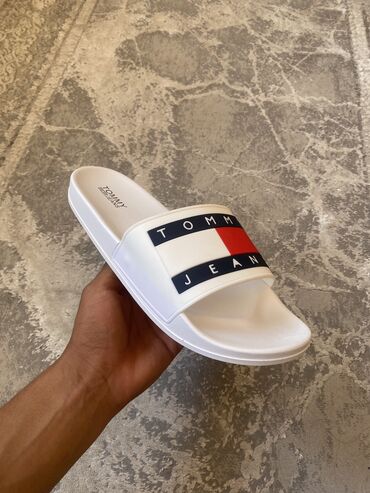 Босоножки, сандалии, шлепанцы: Мужские сандалии, 44, Tommy Hilfiger, Новый, цвет - Белый, Платная доставка
