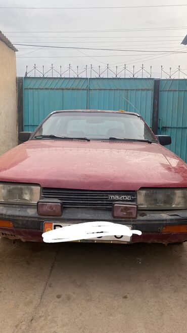 обмен транспорта: Mazda 626: 1988 г., 2 л, Механика, Бензин
