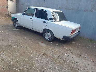 airbag temiri: VAZ 2107, ağ rəng. Klassik dizaynlı sedan. Xüsusiyyətlər və təchizat — 6