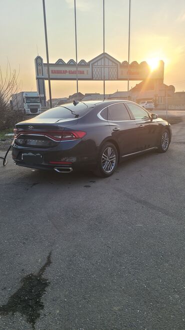 Hyundai: Hyundai Grandeur: 2017 г., 3 л, Автомат, Газ, Седан