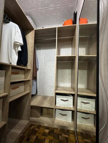 дом 3 комнатный: 3 комнаты, 85 м², Индивидуалка, 3 этаж, Евроремонт