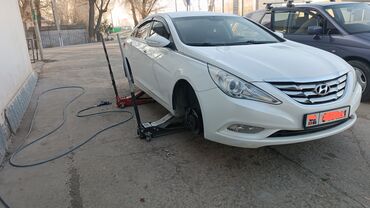 машине тико: Hyundai Sonata: 2010 г., 2 л, Автомат, Бензин, Седан