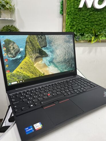 за сколько можно продать ноутбук: Ноутбук, Lenovo, 8 ГБ ОЗУ, Intel Core i5, 15.6 ", Б/у, Для несложных задач, память SSD