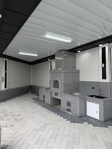 Үйлөрдү сатуу: 6 бөлмө жана андан көп, 360 м², 800 соток, Бишкек, Менчик ээси — 5