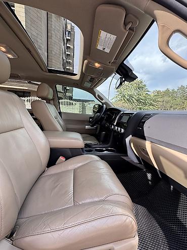 люк е36: Toyota Sequoia: 2017 г., 5.7 л, Автомат, Бензин, Внедорожник — 8