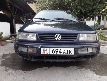 прожектор авто: Volkswagen Passat: 1994 г., 2 л, Механика, Бензин, Универсал