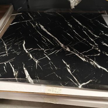 Tapete: Samolepljive PVC podne ploče – efekat mermera - Materijal — 6