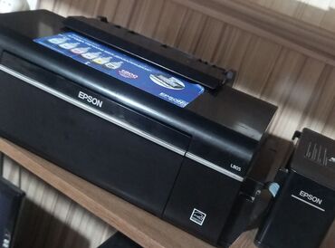 Принтеры: Срочно продаю принтер Epson l805 в хорошем рабочем состоянии писать на