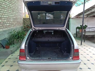 Унаа: Mercedes-Benz C-Class: 1999 г., 2 л, Кол менен иштөөчү, Бензин, Универсал — 4