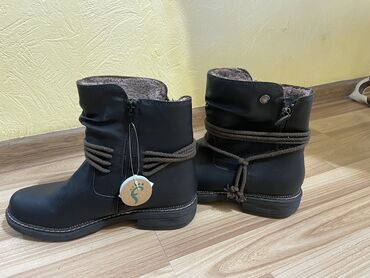 обувь зима: Сапоги, 40, цвет - Черный