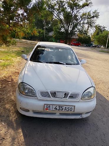 чанган уни к: Daewoo Lanos: 1997 г., 1.5 л, Кол менен иштөөчү, Бензин, Седан — 3