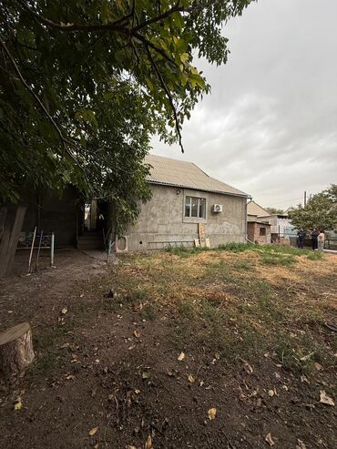 Продажа домов: Дом, 85 м², 4 комнаты, Агентство недвижимости, Старый ремонт