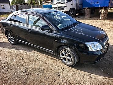 авто духи: Toyota Avensis: 2003 г., Седан — 7