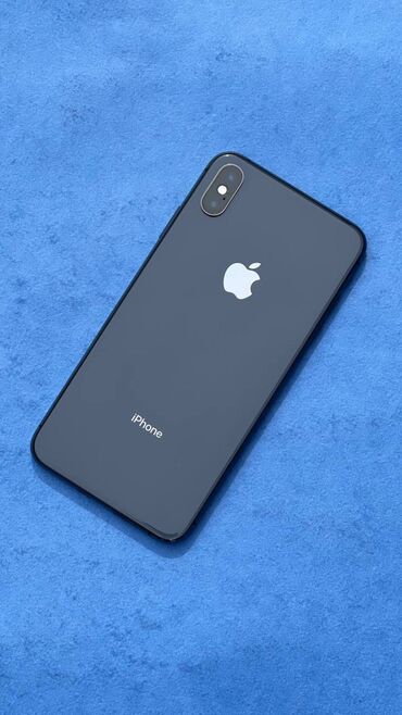 компактный телефон: IPhone Xs Max, Б/у, 64 ГБ, Space Gray, Защитное стекло, Чехол, 88 %