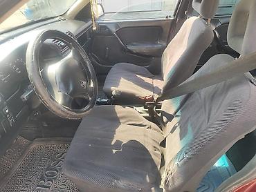 aimb g3: Opel Vectra: 1990 г., 1.6 л, Механика, Седан — 9