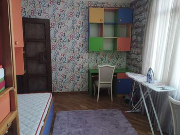 Uzunmüddətli kirayə mənzillər: 1 nəfər qız otaq yoldaşı axtarılır.Yaş aralığı 17-25 Hər otağda 2 — 5