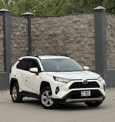 Toyota: Toyota RAV4: 2021 г., 2.5 л, Автомат, Гибрид, Кроссовер — 1