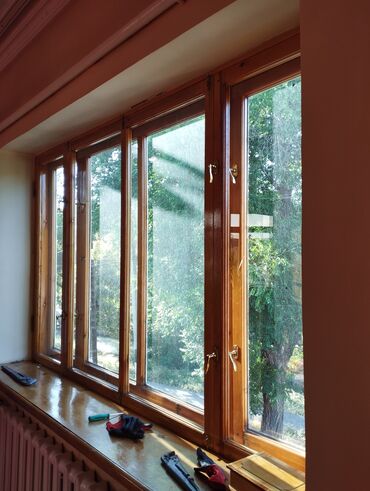 Окна: Деревянное окно, Комбинированное, цвет - Коричневый, Б/у, Самовывоз