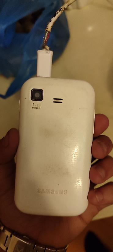 samsung adapteri: Samsung C3222, rəng - Ağ, Düyməli — 2