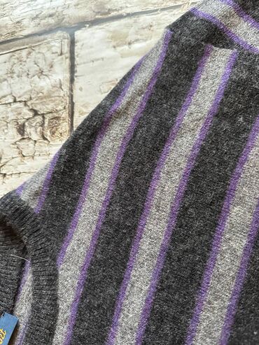 Džemperi: GLOU - Kao nov vuneni muški džemper. Izuzetnog kvaliteta, topao — 6