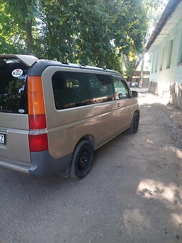 devo lasetti: Honda Stepwgn: 2001 г., Минивэн — 2