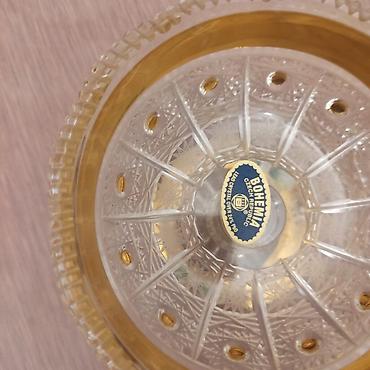 qızıl gul: Məhsul: Bohemia kristal ayaqlı qablar (2 ədəd) Təsvir: - Çexiya — 2