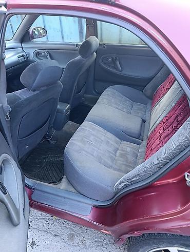 626: Mazda 626: 1992 г., 2 л, Бензин, Седан — 7