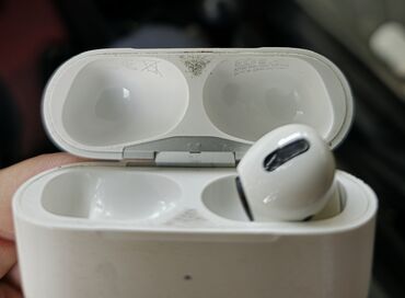 купить аирподс реплика: Вакуумные, Apple, Б/у, Беспроводные (Bluetooth), Классические