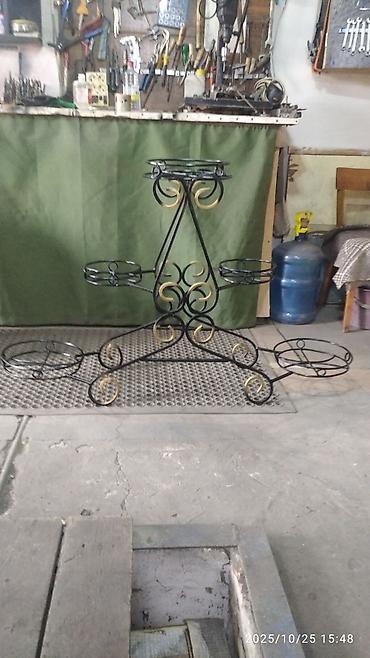 Табуретки: Табуретка, Железо, Не раскладной — 9