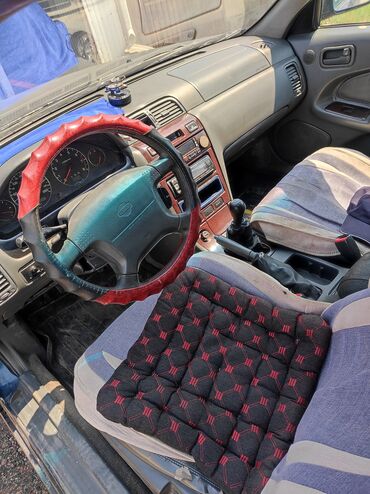 матор для лодки: Nissan Maxima: 1998 г., 2 л, Механика, Бензин, Седан