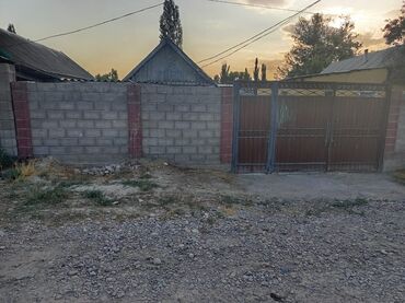 дом в раздольном: Дом, 5 м², 2 комнаты, Собственник, Старый ремонт