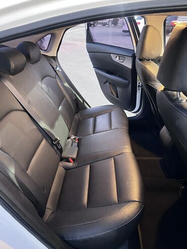 Kia: Kia K3: 2019 г., 1.6 л, Вариатор, Бензин, Седан — 17