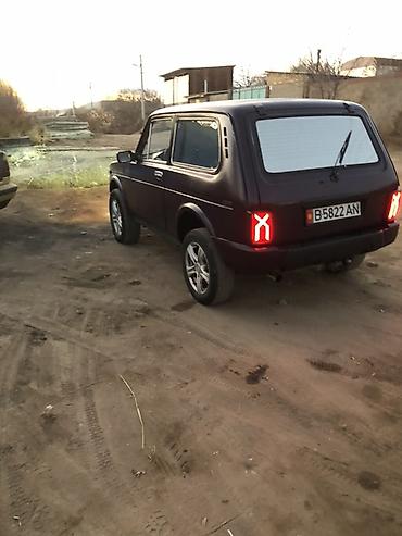 маз тонар: ВАЗ (ЛАДА) 2121 (4x4): 1998 г., 1.8 л, Механика, Бензин, Внедорожник — 3